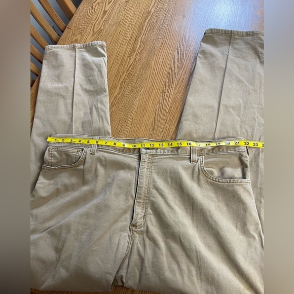 Carhartt Men’s Khaki Relaxed Fit Utility Work Pants Size 42x34 - Picture 8 of 11